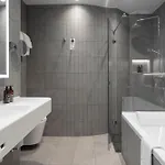 톤 오페라 4*