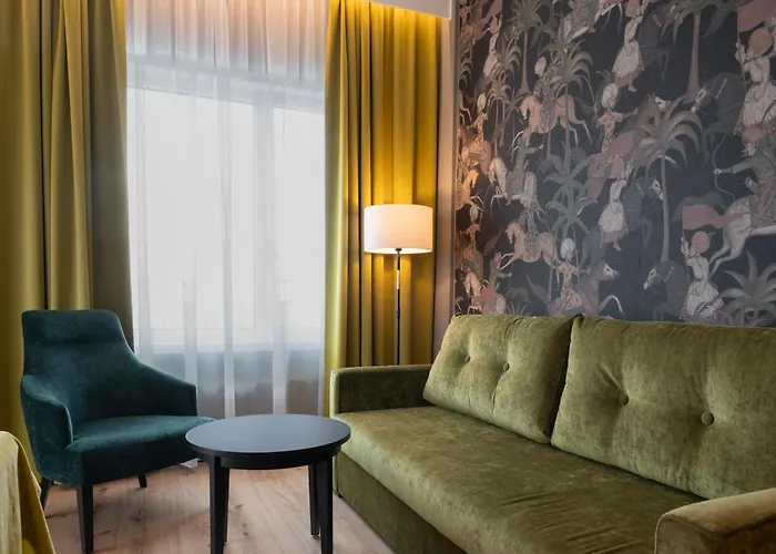 Thon Opera Hotel 4*