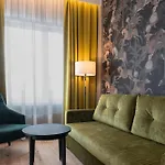 Thon Opera Hotel 4*